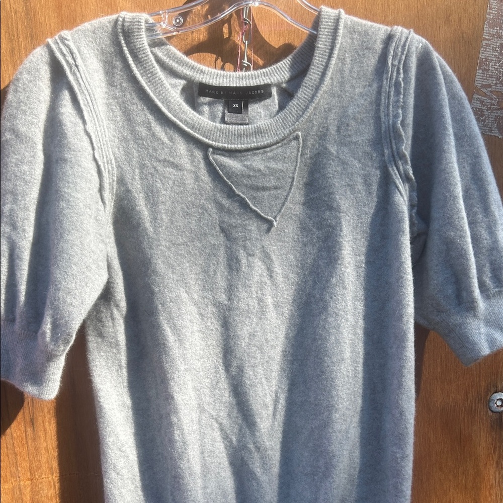Marc by Marc Jacob’s Gray Short Sleeved wool  Sweaterxs